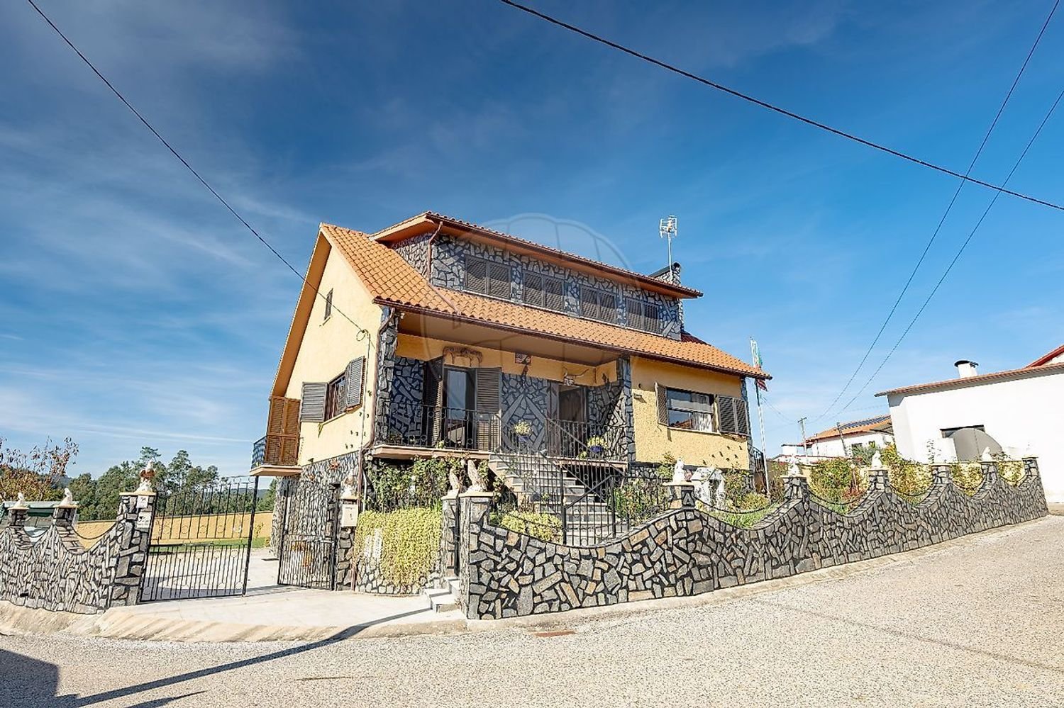 4 bedrooms House in Mortagua, Portugal No. 171430