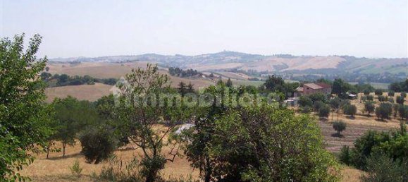 4 bedrooms House in Castelleone di Suasa, Italy No. 83309 4