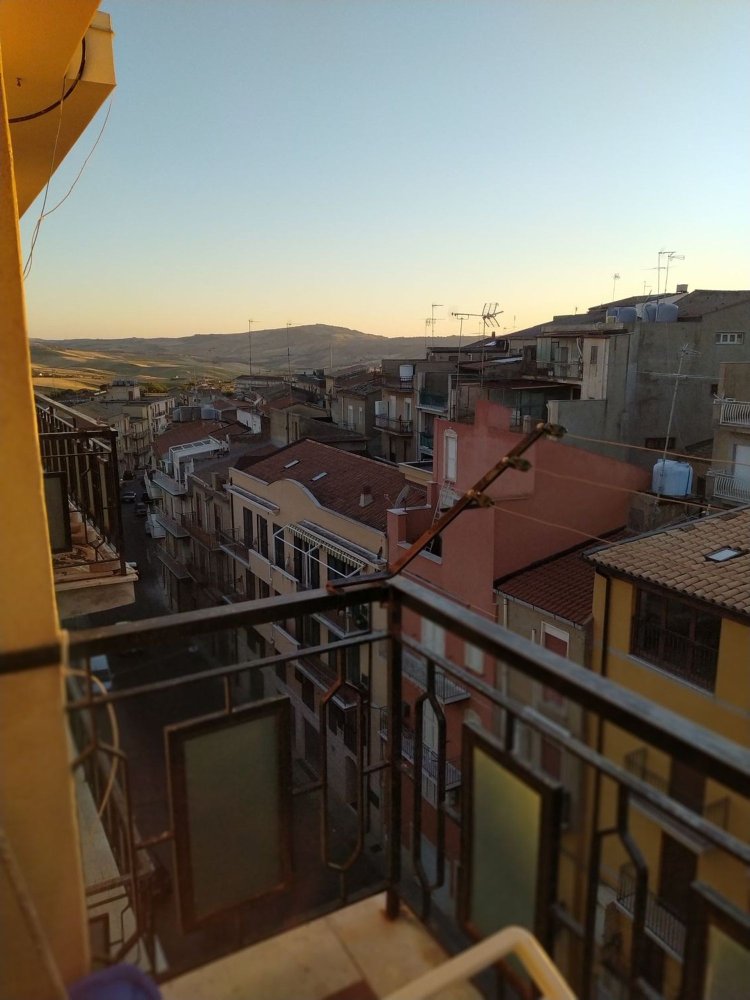 Apartamento de 5 divisões em Serradifalco, Italy N.º 255866