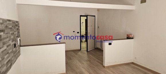 4-salle Appartement à Reggio Calabria, Italy No. 39508 7