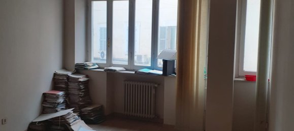 125m² Office in Terni, Italy No. 154096 8