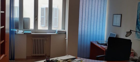 125m² Office in Terni, Italy No. 154096 6