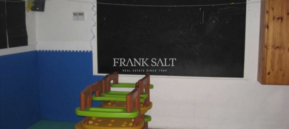 428m² Office in Birkirkara, Malta No. 13278 4