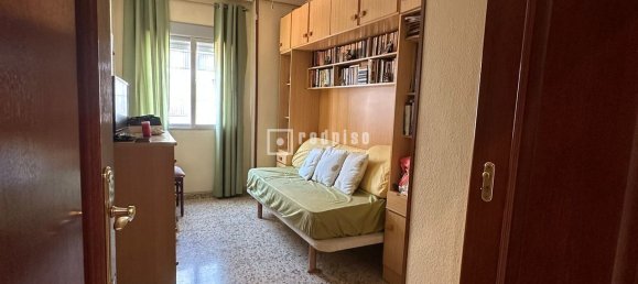 3 bedrooms Apartment in Valencia, Spain No. 143431 10