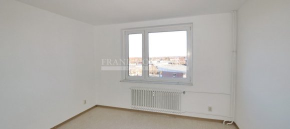3 rooms Apartment in Segeberg, Germany No. 13812 3