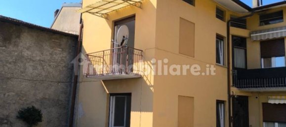 1 غرف نوم منزل في Erba, Italy رقم 2349 2