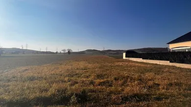  قطعة أرض في Korneuburg, Austria 800متر مربع رقم 214706