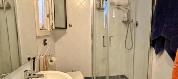 4 rooms Apartment in Terranuova Bracciolini, Italy No. 234085 8