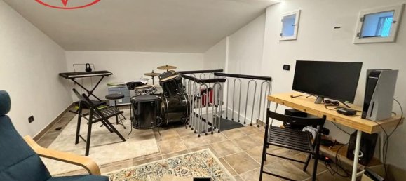 4 rooms Apartment in Terranuova Bracciolini, Italy No. 234085 6