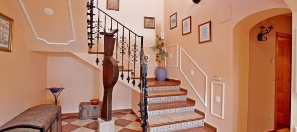 4 bedrooms Villa in Denia, Spain No. 13198 4