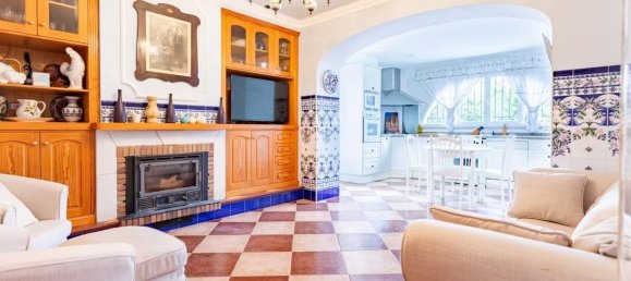 4 bedrooms Villa in Denia, Spain No. 13198 5