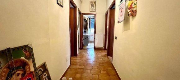 3 bedrooms Apartment in Rome, Italy No. 52506 20