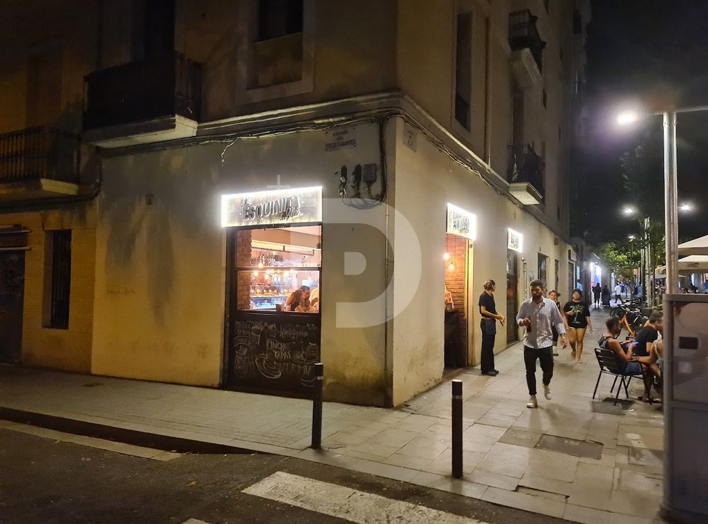 Bâtiment à Sants-Montjuic, Spain 64m² No. 294106