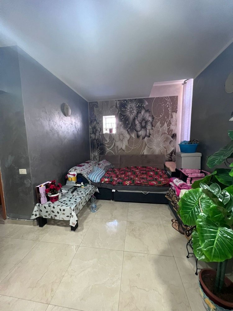 5 غرف نوم شقة في Priverno, Italy رقم 255776