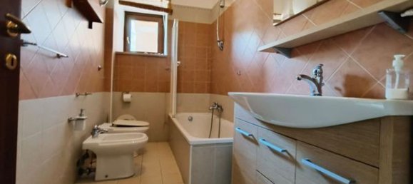 3 Schlafzimmer Wohnung in Itri, Italy, Nr. 347508 9