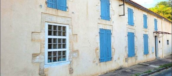 5 Schlafzimmer Haus in Charente-Maritime, France, Nr. 341188 2