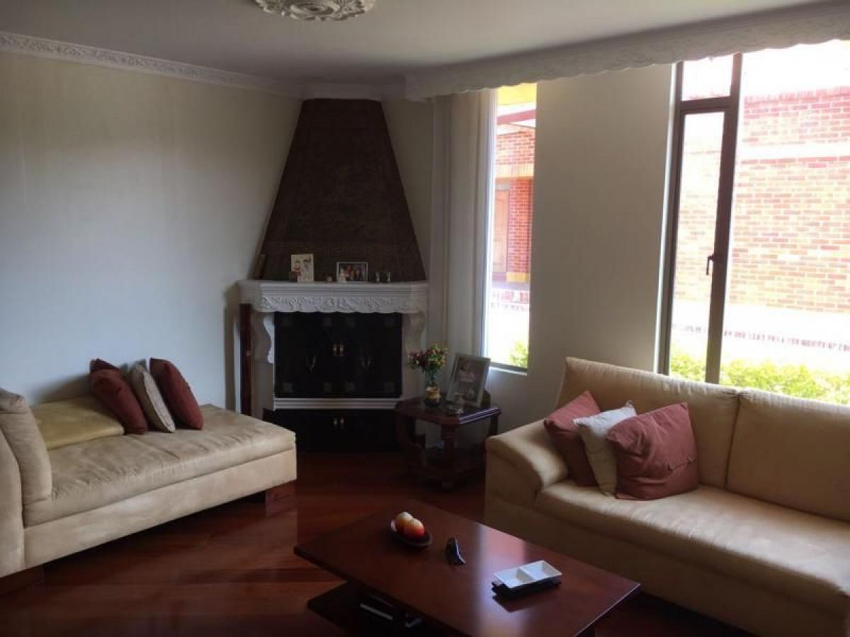 4 bedrooms House in Cundinamarca, Colombia No. 2883