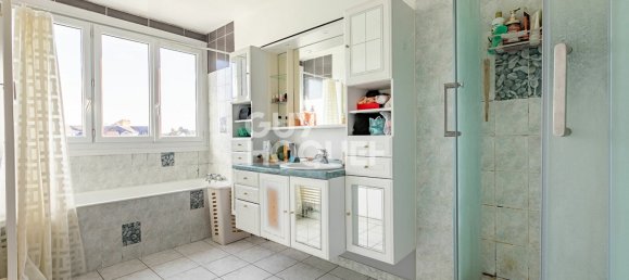 3 bedrooms Apartment in Compiegne, France No. 159994 5