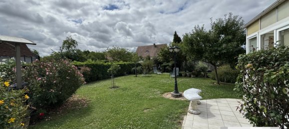 6 bedrooms House in Checy, France No. 307957 2