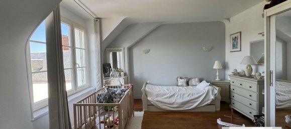 6 bedrooms House in Checy, France No. 307957 18