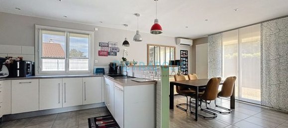 3 bedrooms House in Chatillon-sur-Chalaronne, France No. 311206 9