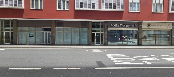 Gewerbliche Immobilie in Las Palmas De Gran Canaria, Spain 216m², Nr. 184291 23