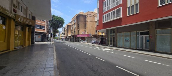 Gewerbliche Immobilie in Las Palmas De Gran Canaria, Spain 216m², Nr. 184291 24