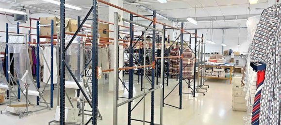 1294m² Warehouse in Vigo, Spain No. 38473 35