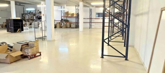 1294m² Warehouse in Vigo, Spain No. 38473 19