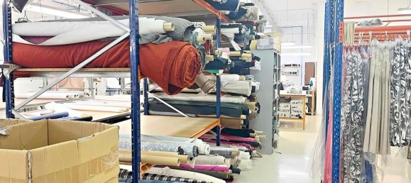 1294m² Warehouse in Vigo, Spain No. 38473 38