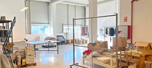 1294m² Warehouse in Vigo, Spain No. 38473 18