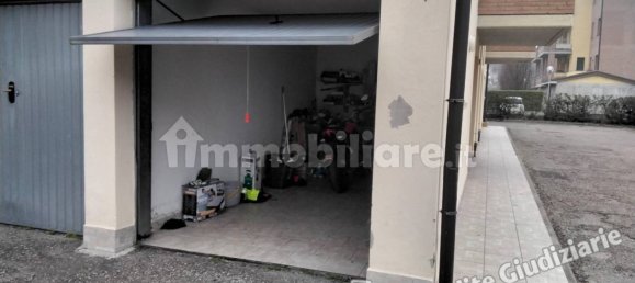 5 rooms Apartment in Reggio Emilia, Italy No. 344988 2