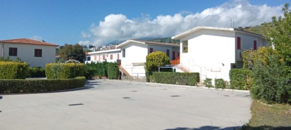 3 bedrooms Apartment in Sangineto, Italy No. 372255 4