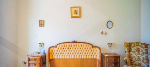 4 rooms Apartment in Bari, Italy No. 34309 16