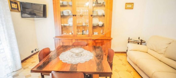 4 rooms Apartment in Bari, Italy No. 34309 6