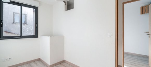 3 bedrooms House in Colombes, France No. 177273 22