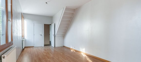 3 bedrooms House in Colombes, France No. 177273 15