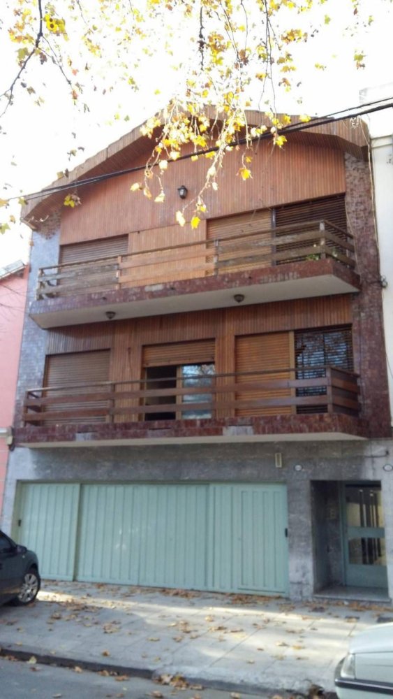 3 bedrooms House in Buenos Aires, Argentina No. 100958