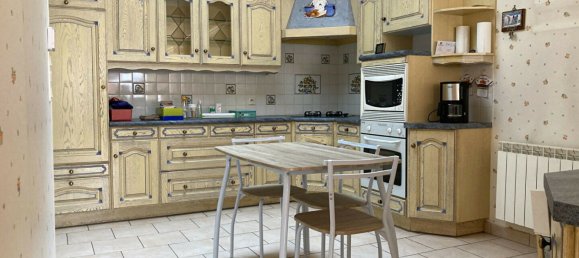 4 bedrooms House in Villaines-la-Juhel, France No. 357643 5