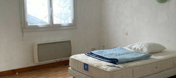 4 bedrooms House in Villaines-la-Juhel, France No. 357643 10