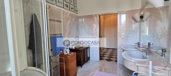 9 rooms Villa in Pavia, Italy No. 225896 25