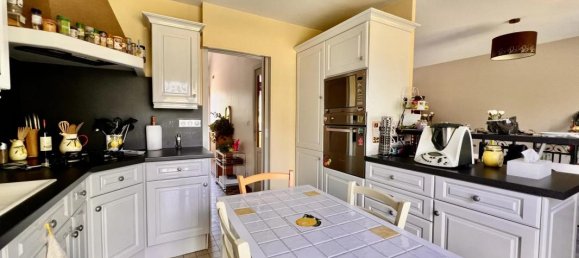 5 rooms House in Halluin, France No. 352600 6