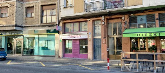 90m² Commercial property in Chartered Community of Navarre, Spain No. 68709 14