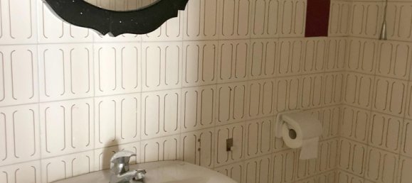 90m² Commercial property in Chartered Community of Navarre, Spain No. 68709 13