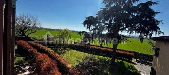 2 bedrooms Apartment in Bologna, Italy No. 57541 5