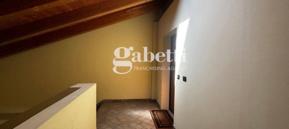 2 bedrooms Apartment in Bologna, Italy No. 57541 4