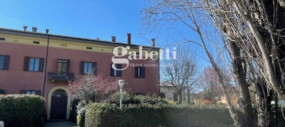 2 bedrooms Apartment in Bologna, Italy No. 57541 8