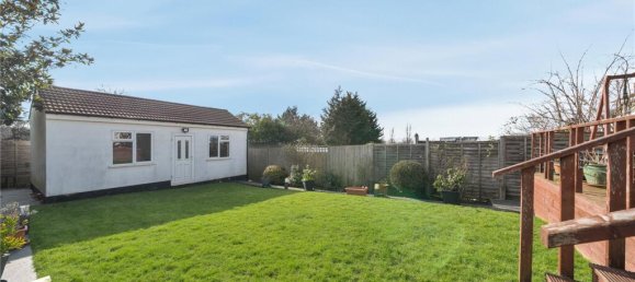 4 bedrooms House in Wembley, United Kingdom No. 12174 11