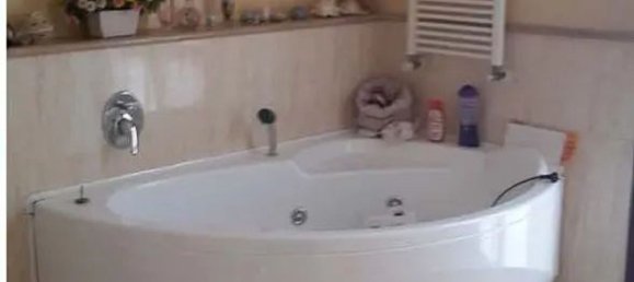 7 bedrooms House in Brescia, Italy No. 365333 3