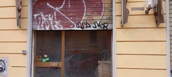 4 rooms Commercial property in Bologna, Italy No. 27597 2